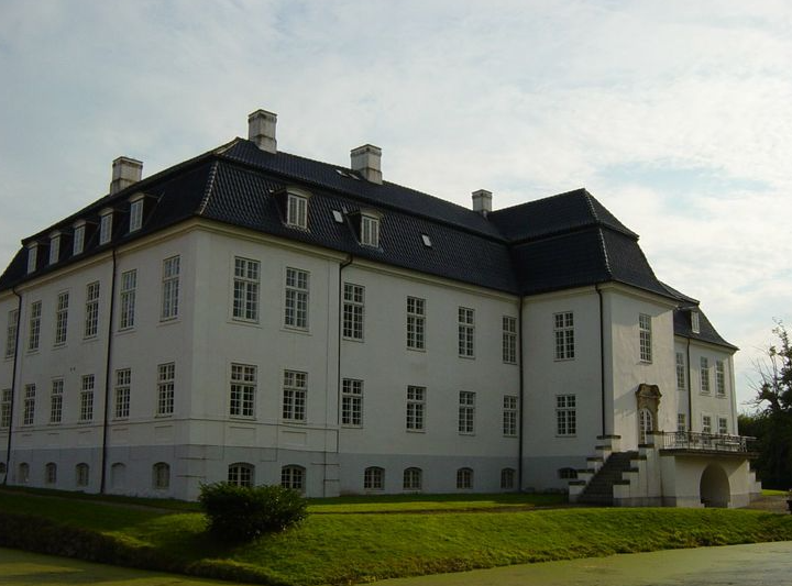 Hvidkilde Gods, Denmark